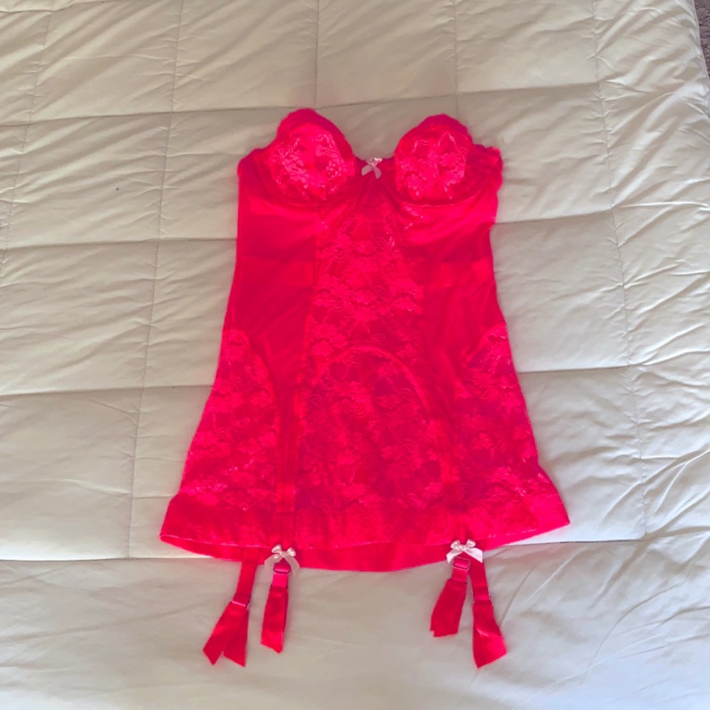Victoria Secret 34C small lingerie strapless bodice